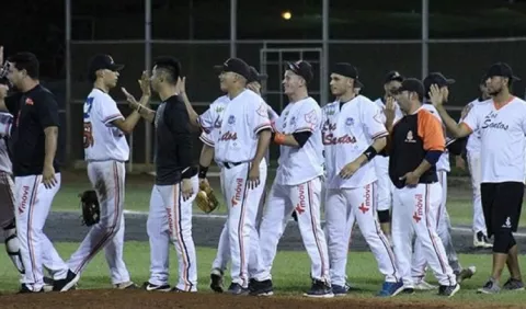 Los Santos se arma para el béisbol mayor