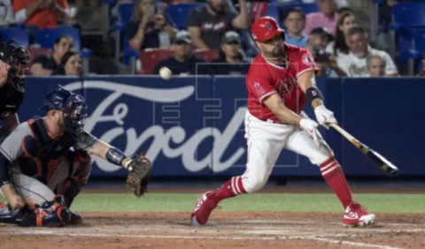 Albert Pujols empata a Mays en jonrones en la Grandes Ligas