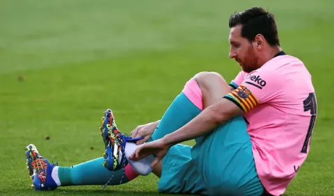 Messi se estrena con un doblete en pretemporada del Barcelona