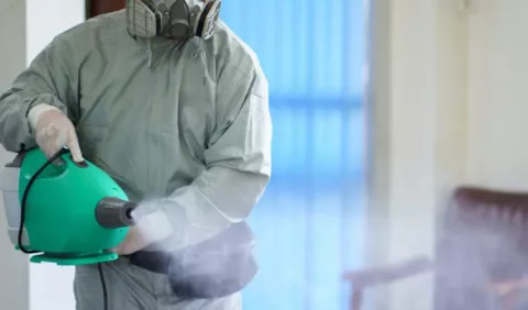 A hoteles hospitales se les realiza dos procesos: limpieza y desinfección