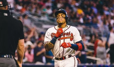 Johan Camargo en roster de playoffs de los Bravos; que pegan primero a los Rojos