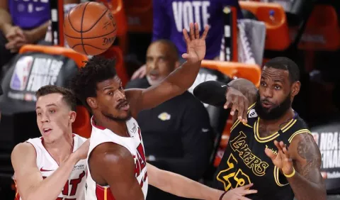 Lakers, 'cerca' del título en la NBA