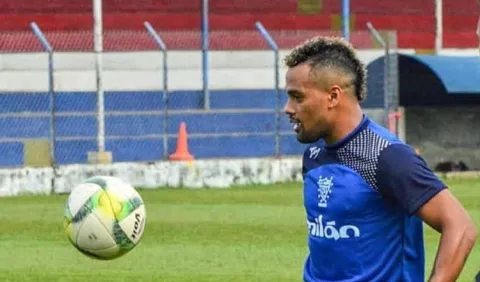 Armando Polo, aspira llegar al radar de  Thomas Christiansen