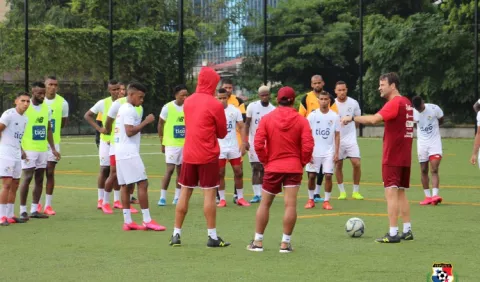 Christiansen pide 'paciencia' a la afición panameña