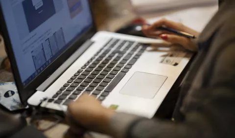Abren convocatoria para 10 mil becas para cursos de formación técnica y profesional 