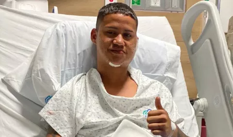 Erick Vásquez del Sporting en recuperación, luego de su cirugía por una lesión