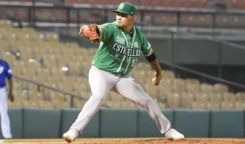 Andy Otero y Estrellas Orientales buscan su boleto a la semifinal en República Dominicana