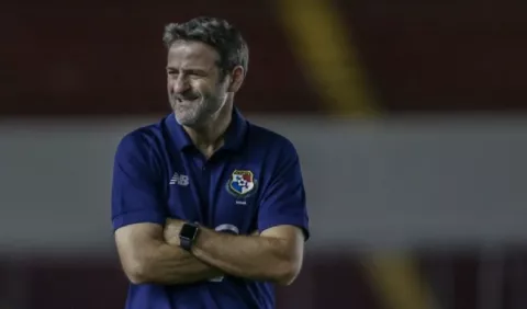 TThomas Christiansen sobre la derrota de Serbia: 'Se tiene que hacer un trabajo bueno con los jugadores'
