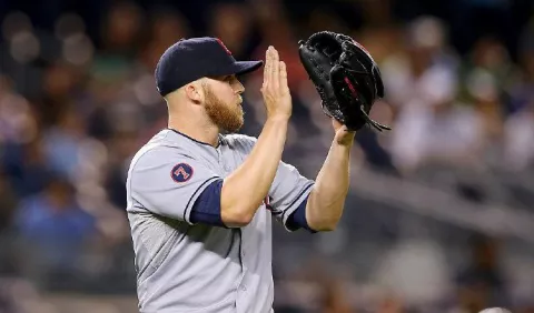 Cody Allen, anunció su retiro de la carpa grande