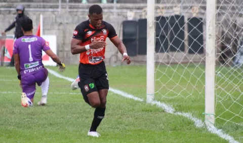 Nicolás 'Yuyu' Muñoz va por  récord de goles en Centroamérica