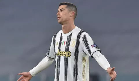 Andrea Pirlo no cree ser  despedido de la Juventus; Sevilla fuera de la Champions