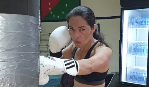 Pelea de título mundial entre 'La Tigrilla' Pérez y 'La Pantera' Ramírez sigue en pie