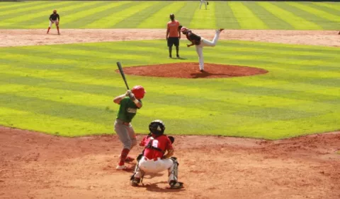 Béisbol juvenil, regresa su majestad