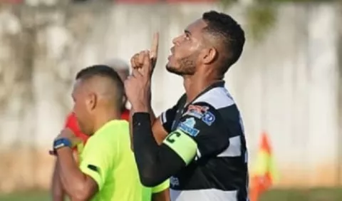 Ismael Díaz  y  su lucha por volver a su mejor forma futbolística