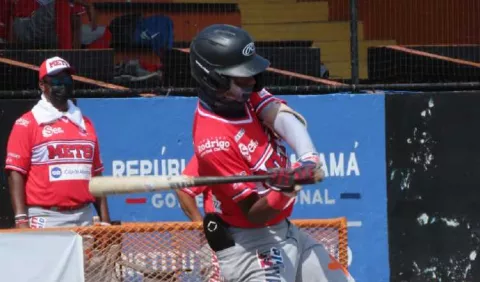 Panamá Metro, explosivo y Oeste noquea a Occidente en el béisbol juvenil