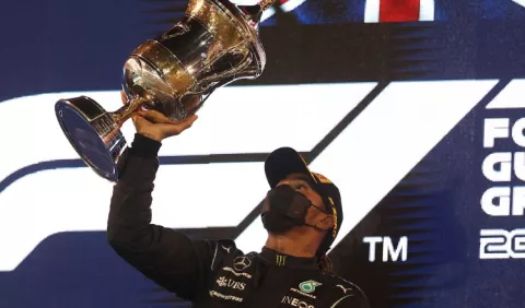 Lewis Hamilton sobre Verstappen: 'Me encanta el reto'