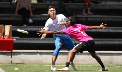 'Ultimate frisbee' está de moda en Panamá 