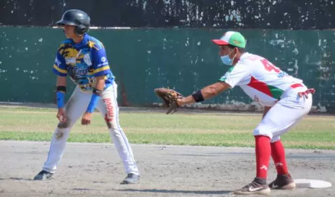 Alex Zapata buscará hacer ajuste para la ofensiva de Colón en el béisbol juvenil