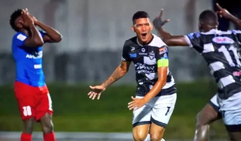Plaza Amador y Tauro, el clásico, se empaña a último minuto