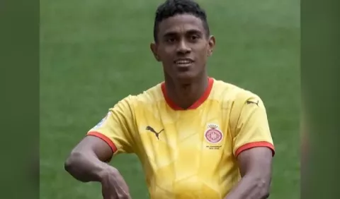 Yoel Bárcenas  pone al Girona a un paso de los 'playoff' 