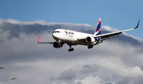 La aerolínea Latam buscará  ser carbono neutro para el año 2050
