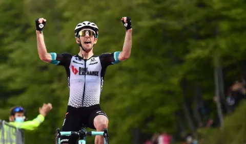 Simon Yates sobre su  triunfo en etapa del Giro: 'Sabía que Bernal sería conservador'
