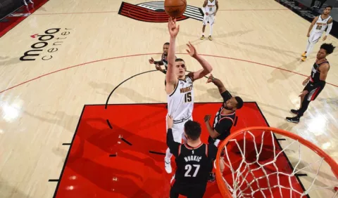 Blazer iguala serie ante Nuggets; Michael Malone molesto