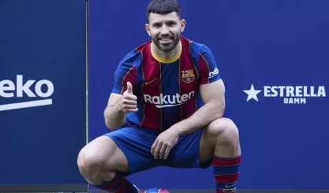 Sergio 'Kun' Agüero: 'Creo que Messi seguirá en el  Barça' 