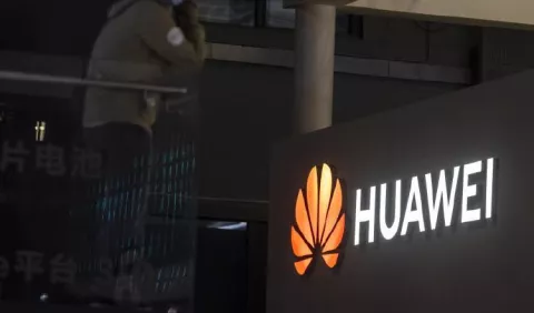 Biden prohibe invertir en empresas chinas