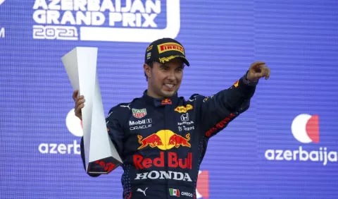 Sergio 'Checo' Pérez vive una  locura en la Fórmula Uno