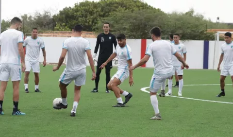 Guatemala  y Curazao en juego crucial en la eliminatoria de la Concacaf