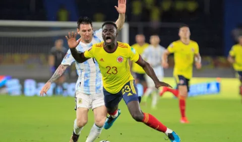 Colombia saca el punto a última hora ante Argentina