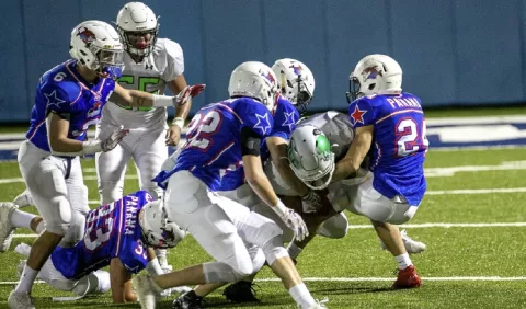 Sharks arrollan en el Kiwanis Panamá Bowl 