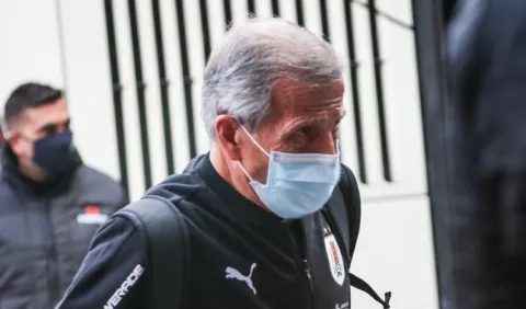 Óscar Washington Tabárez: 'Messi no tendrá marca individual'