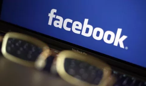 Juez rechaza demandas en contra de Facebook  