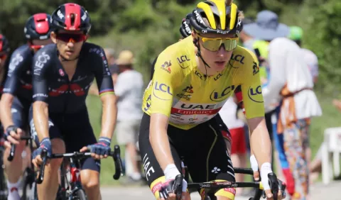 Tadej Pogacar sigue con su plan en el Tour de Francia