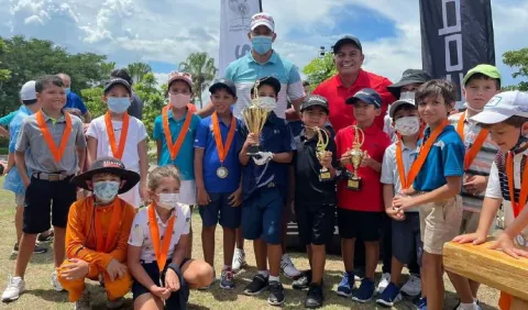 Nicolau, Suero, Mendoza y Lan lideran en el Golf Kiwanis