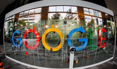 Francia multa a Google con 500 millones de euros por los contenidos