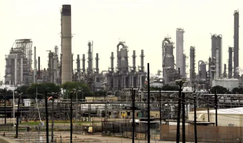 La OPEP y sus aliados acuerdan un aumento de producción gradual