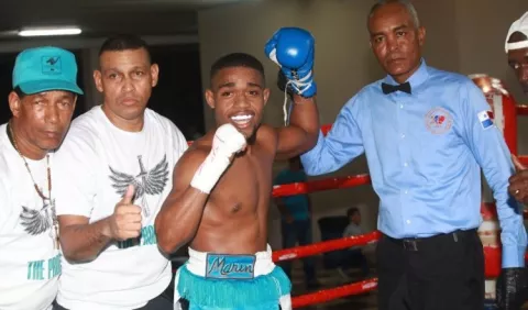 Ernesto 'The Problem' Marín exponen su invicto, 'Manota' González vuelve al tinglado