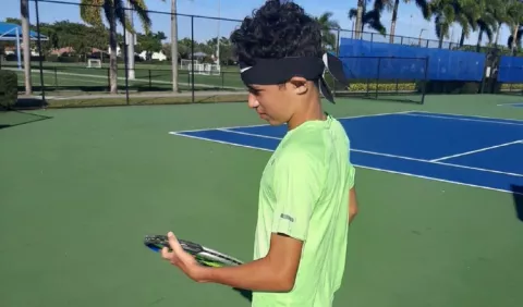 Chad Valdés Jr. listo para Panamá Bowl y el ITF