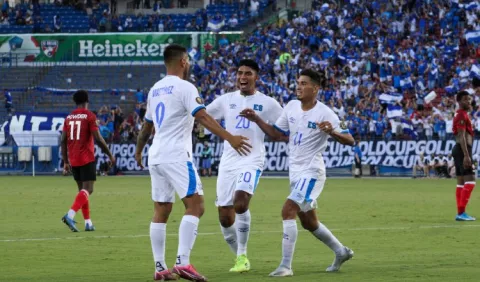 El Salvador contra Catar en cuartos de final de la Copa Oro
