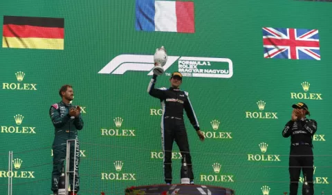 Hamilton en dura jornada, pero es líder en la Fórmula Uno