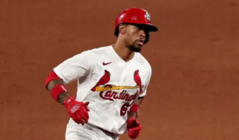 Edmundo Sosa con buena tarde con los Cardenales