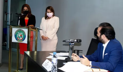 Cuatro escuelas de todo el país  muestran interés en bachillerato internacional
