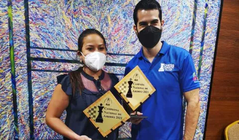 Raisa Barría y Roberto Sánchez, coronan en el nacional de ajedrez