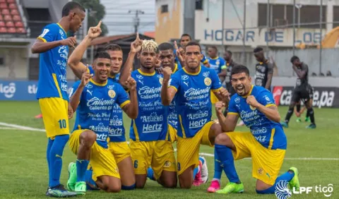 Universitario y Herrera cumplen con sus tareas en la LPF