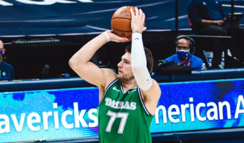 Luka Doncic sigue  por   $207 millones con los Mavericks de Dallas 