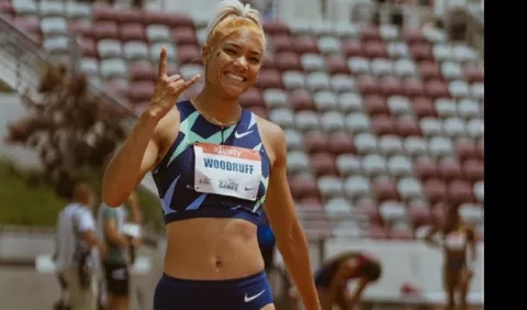 Gianna Woodruff impone otros records en los 400 metros con vallas
