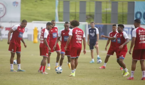 Fidel Escobar: 'Costa Rica es un rival directo para nosotros'